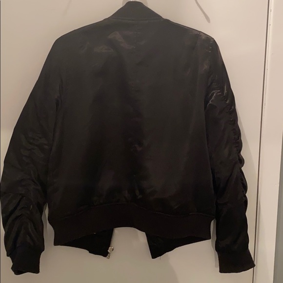 Bomber jacket - Picture 2 of 3